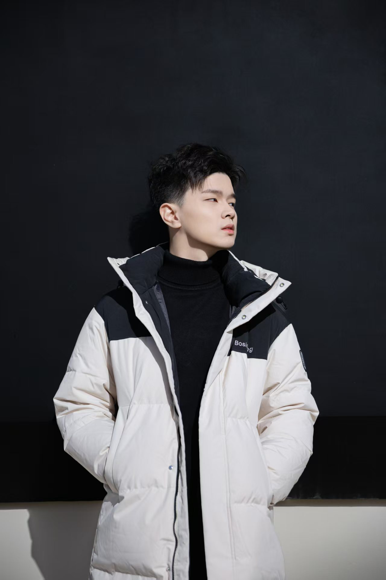 Teng Shi (石腾)